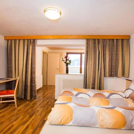 Familienferienhaus Florentine Langenfeld Bagian luar foto