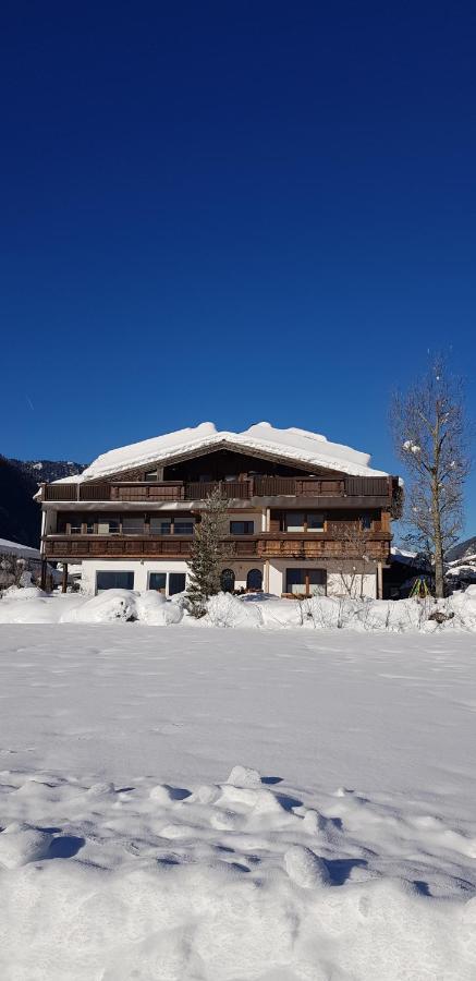 Familienferienhaus Florentine Langenfeld Bagian luar foto
