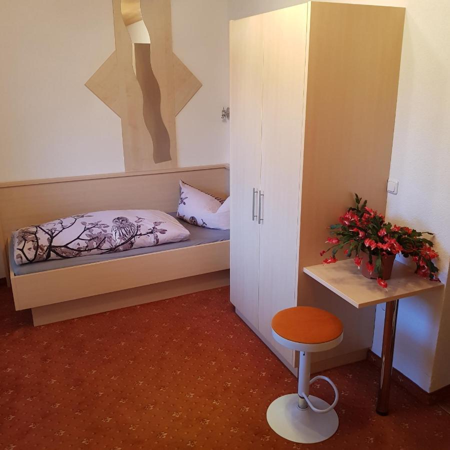 Familienferienhaus Florentine Langenfeld Bagian luar foto