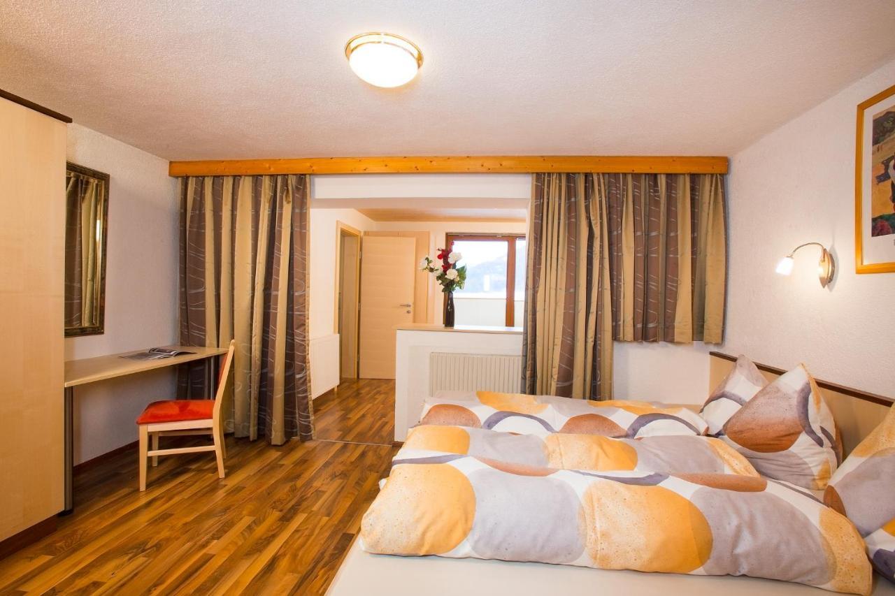 Familienferienhaus Florentine Langenfeld Bagian luar foto