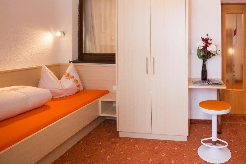 Familienferienhaus Florentine Langenfeld Bagian luar foto