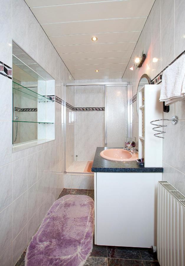 Familienferienhaus Florentine Langenfeld Bagian luar foto